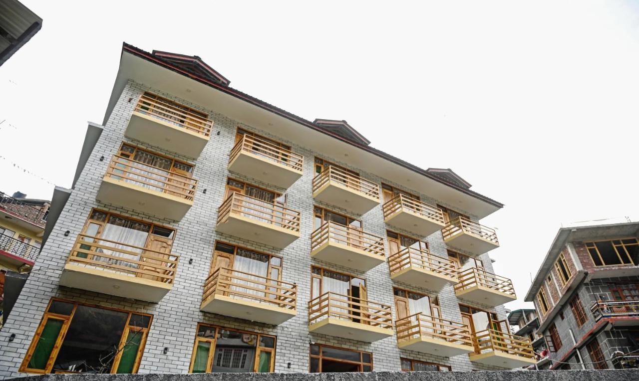 Treebo Dev With Valley View, Mall Road Hotel Manali  Exterior photo